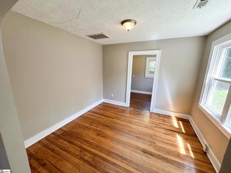 29 Skyland Drive Greenville SC 29607
