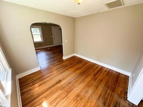 29 Skyland Drive Greenville SC 29607