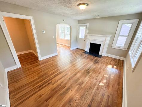 29 Skyland Drive Greenville SC 29607