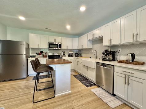 159 Country Creek Drive Pickens SC 29671