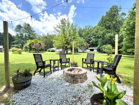 159 Country Creek Drive Pickens SC 29671