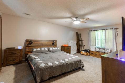 164 Chestnut Lake Drive Inman SC 29349