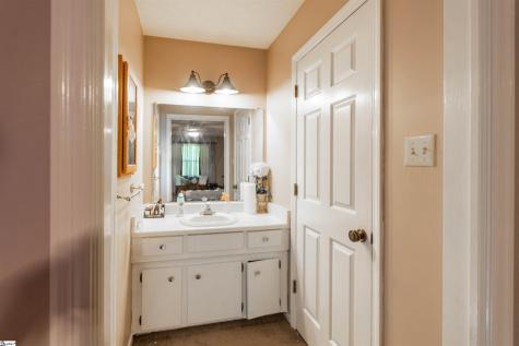 164 Chestnut Lake Drive Inman SC 29349