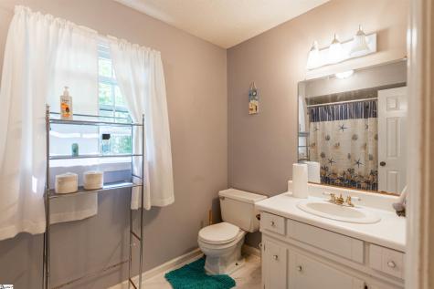 164 Chestnut Lake Drive Inman SC 29349