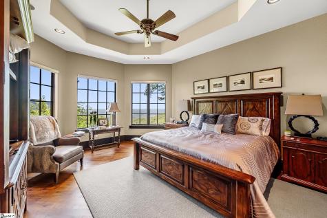 29 High Cliffe Way Landrum SC 29356