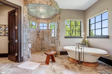 29 High Cliffe Way Landrum SC 29356