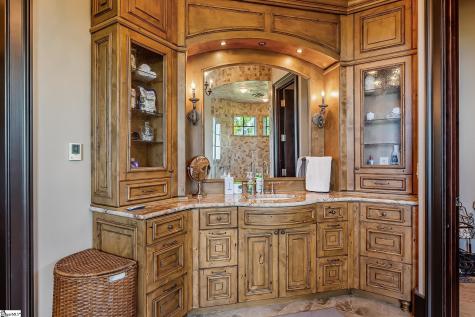29 High Cliffe Way Landrum SC 29356