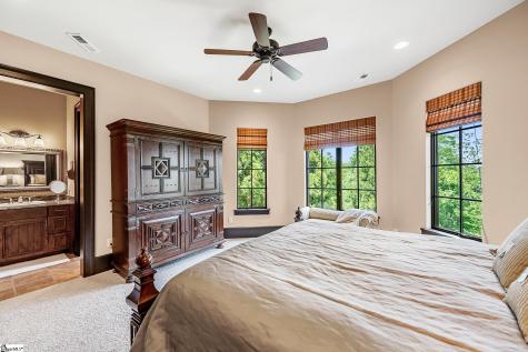 29 High Cliffe Way Landrum SC 29356