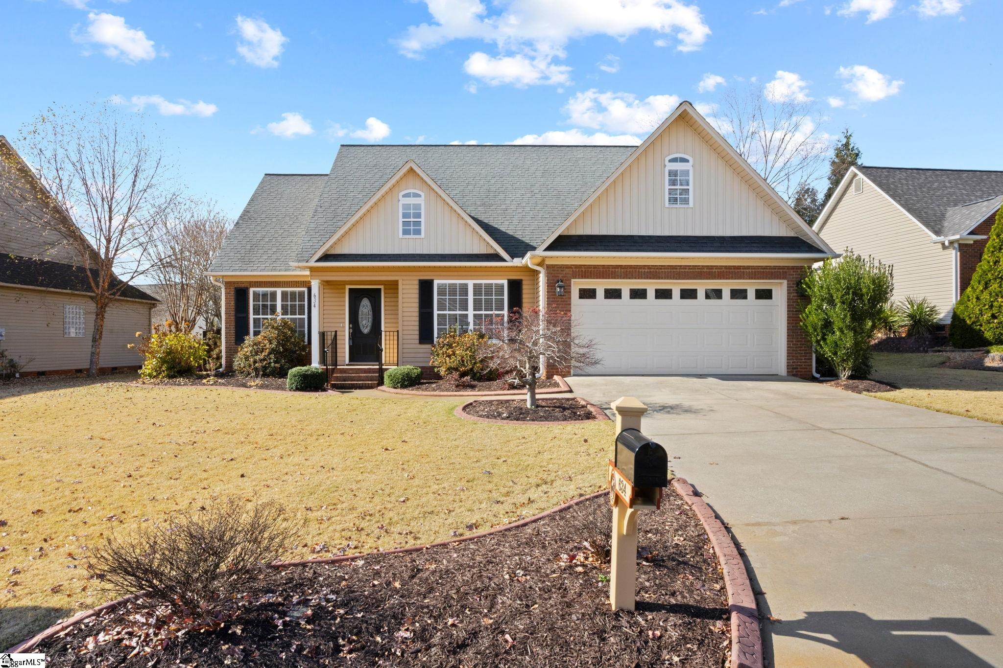 634 Secretariat Drive Boiling Springs SC 29316