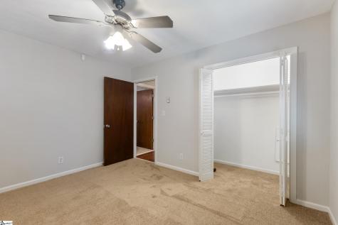 1120 Saluda Lake Road Greenville SC 29611