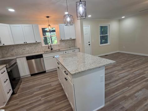 201 Cheyenne Drive Simpsonville SC 29680