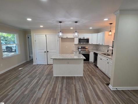 201 Cheyenne Drive Simpsonville SC 29680