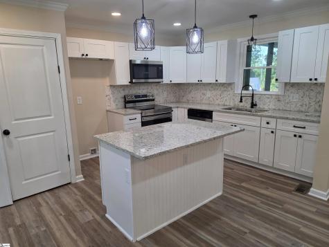 201 Cheyenne Drive Simpsonville SC 29680