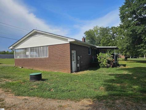 262 Hampshire Drive Gaffney SC 29341
