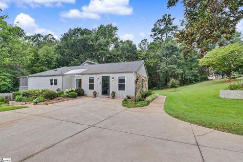 203 Mockingbird Street Seneca SC 29678