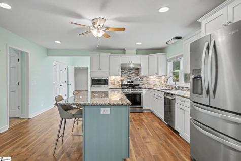 203 Mockingbird Street Seneca SC 29678