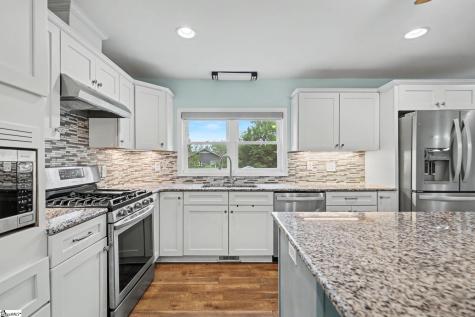 203 Mockingbird Street Seneca SC 29678
