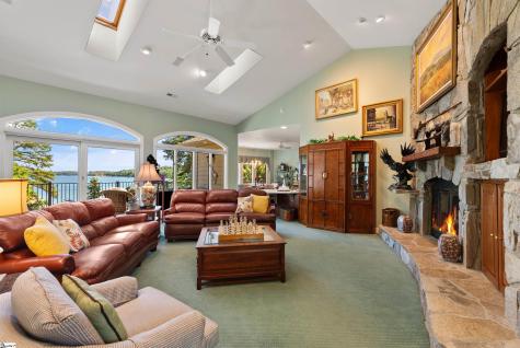 10 Beacon Drive Salem SC 29676