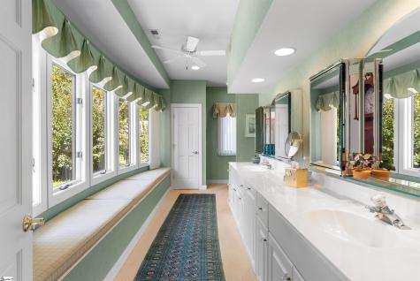 10 Beacon Drive Salem SC 29676