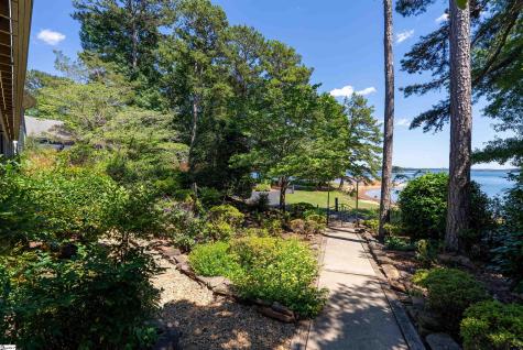 10 Beacon Drive Salem SC 29676