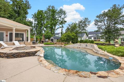 5 Country Squire Court Greenville SC 29615