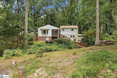 9 Yorkshire Drive Greenville SC 29615