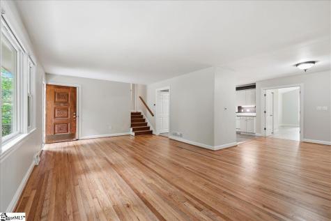 9 Yorkshire Drive Greenville SC 29615