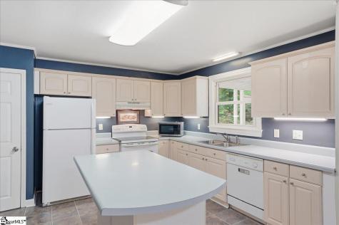 9 Yorkshire Drive Greenville SC 29615