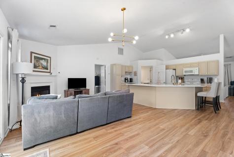330 Shadowfield Acres Drive Duncan SC 29334