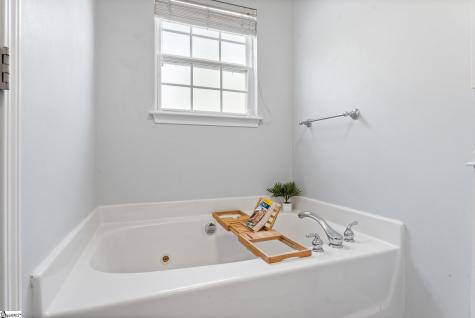 330 Shadowfield Acres Drive Duncan SC 29334