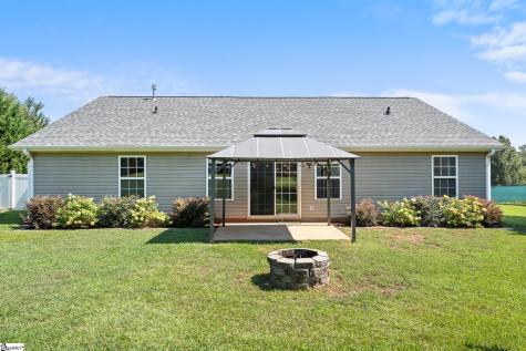 330 Shadowfield Acres Drive Duncan SC 29334