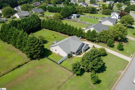 330 Shadowfield Acres Drive Duncan SC 29334