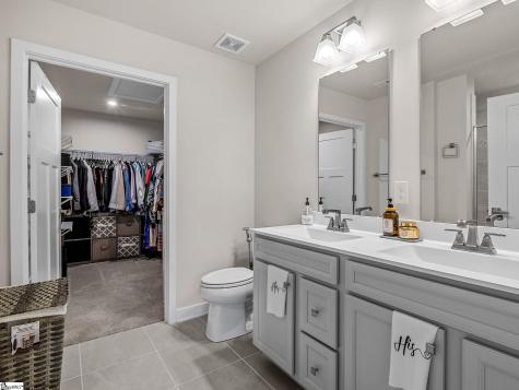 424 Leasowe Lane Greenville SC 29605