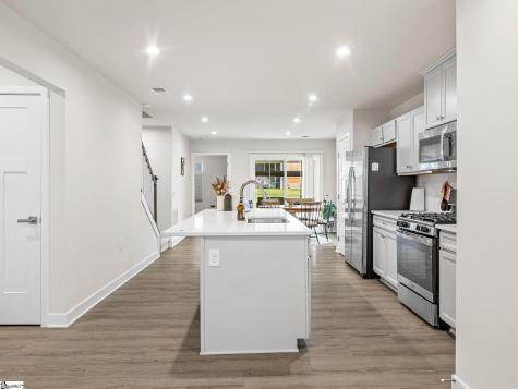 424 Leasowe Lane Greenville SC 29605
