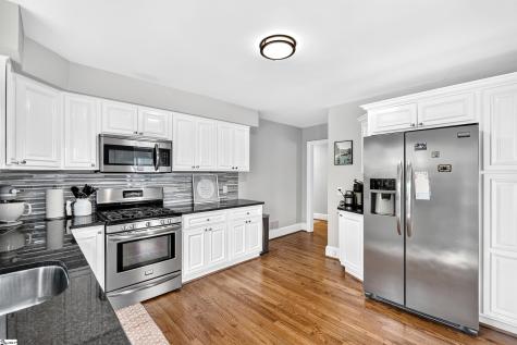 453 Longview Terrace Greenville SC 29605