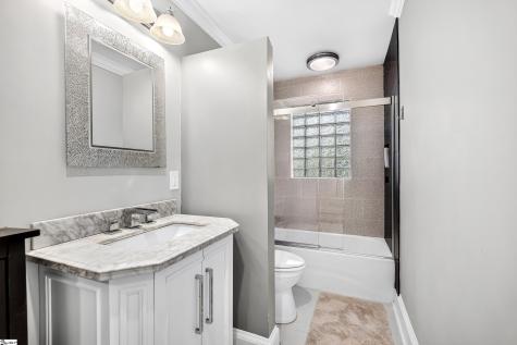 453 Longview Terrace Greenville SC 29605