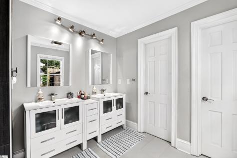 453 Longview Terrace Greenville SC 29605