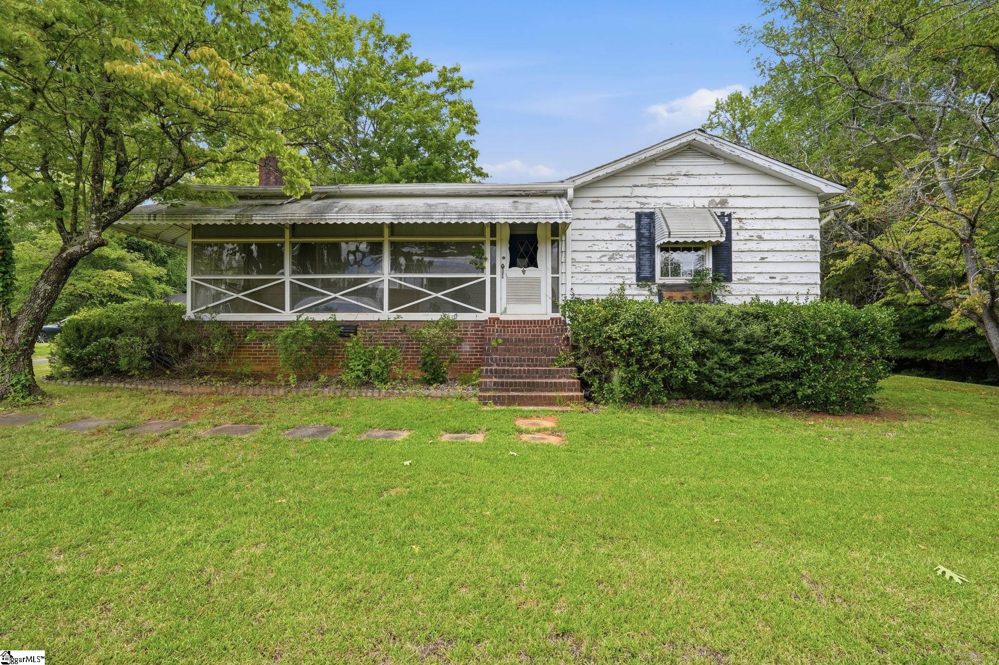 129 Evelyn Drive Greenville SC 29605