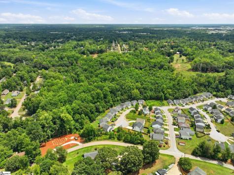 129 Evelyn Drive Greenville SC 29605