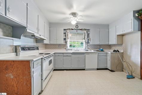 129 Evelyn Drive Greenville SC 29605