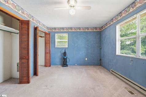 129 Evelyn Drive Greenville SC 29605