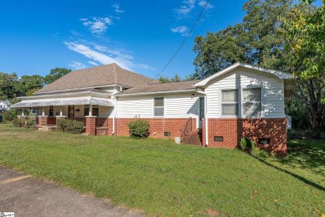 303 Pine Street Seneca SC 29678