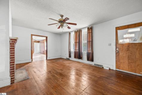 303 Pine Street Seneca SC 29678