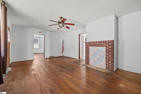 303 Pine Street Seneca SC 29678