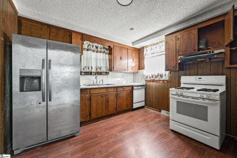 303 Pine Street Seneca SC 29678
