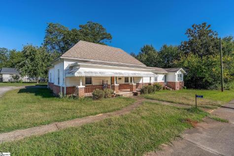 303 Pine Street Seneca SC 29678
