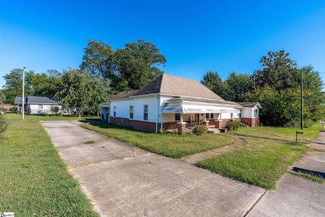 303 Pine Street Seneca SC 29678