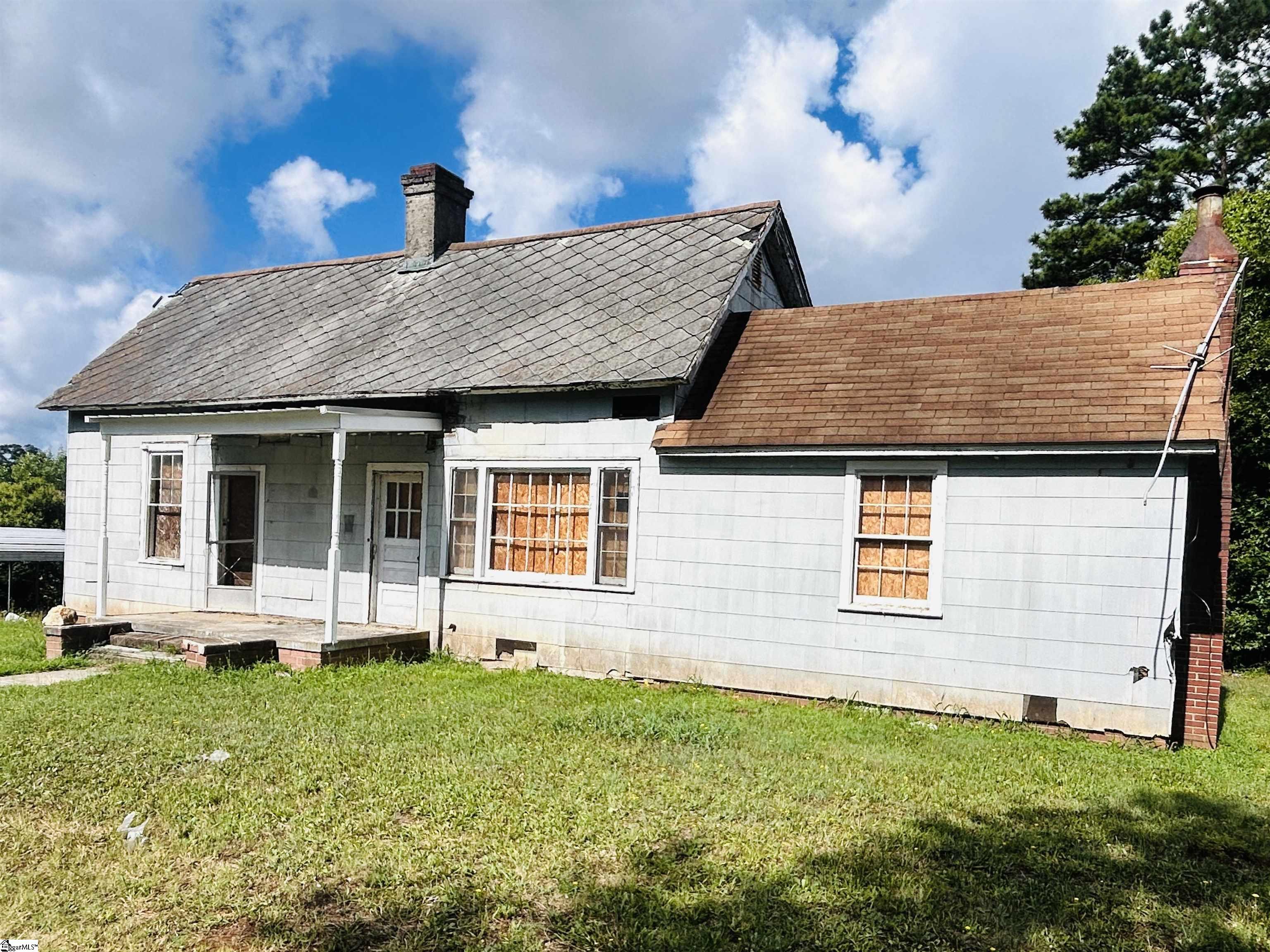 16 N Prince Street Anderson SC 29624