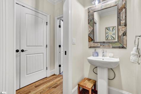 547 Lawrence Bridge Road Seneca SC 29672
