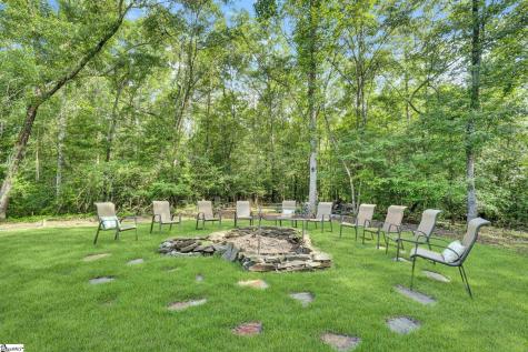 547 Lawrence Bridge Road Seneca SC 29672